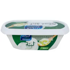 لبنة فاخرة كاملة الدسم